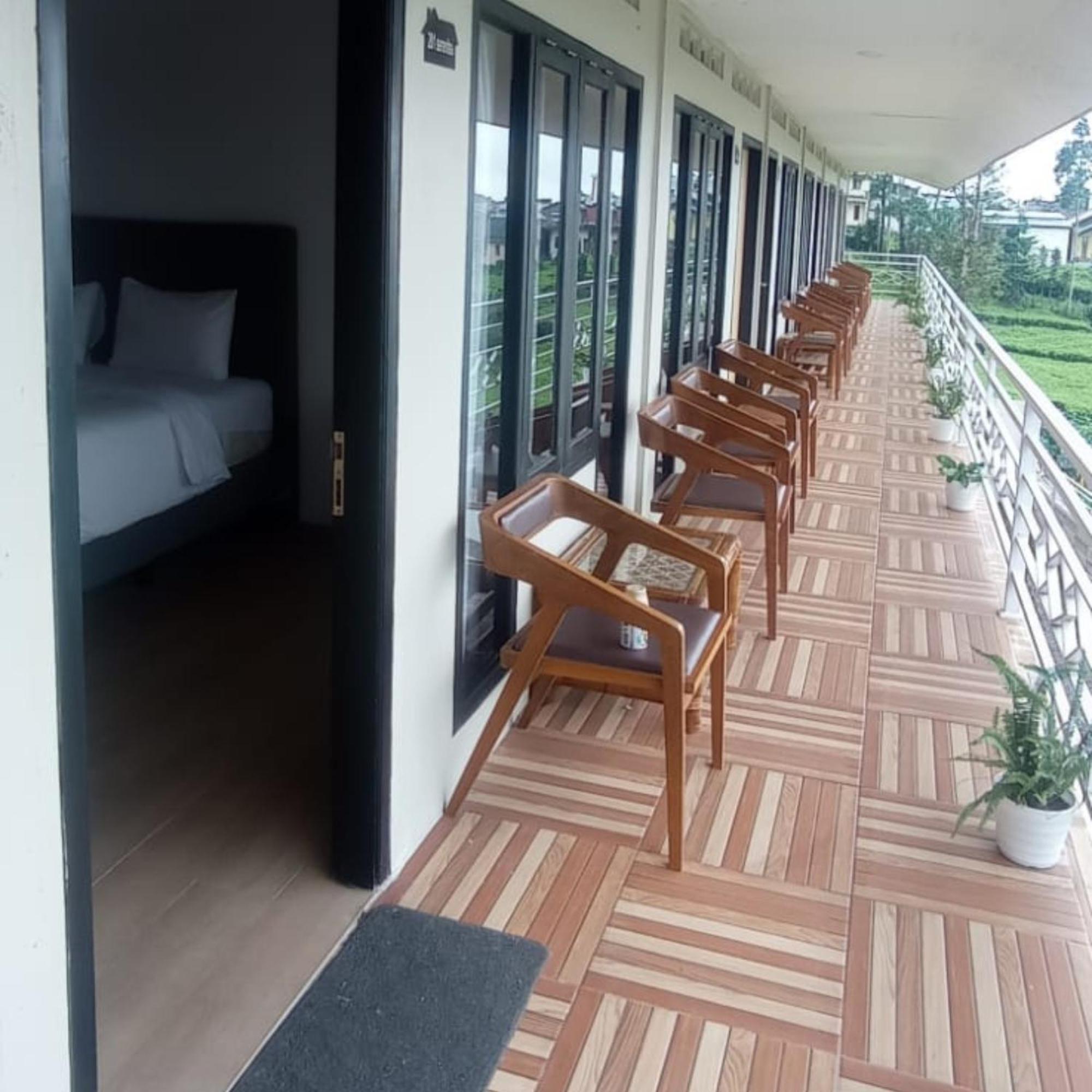Tambi Tea Resort Kejajar Exterior foto